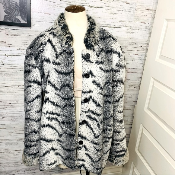 SAGA Lady Fleece Jacket Ombre Black White Novelty Print Cozy Button Down Coat L - Picture 5 of 15